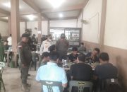 Satpol PP dan WH Aceh Besar Tegur 5 Pelajar Nongkrong di Warkop