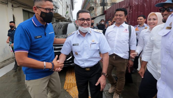Pj Wali Kota Sambut Kedatangan Menparekraf RI di Pelatihan Kerupuk Tiram