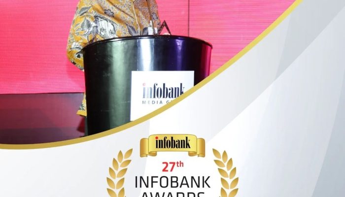 Bank Aceh Terima Penghargaan dari Infobank