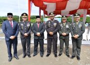 Ikut Upacara HUT TNI, Pj Bupati Harapkan TNI Selalu Setia Dampingi Rakyat
