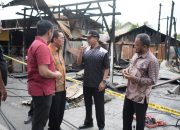Ketua DPRK Banda Aceh Kunjungi Korban Kebakaran di Geuceu Iniem