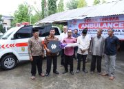 Permudah Layanan Masyarakat, Ketua DPRK Banda Aceh Serahkan Satu Unit Mobil Ambulan untuk Warga Kota baru