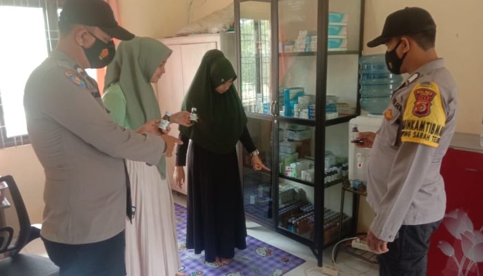 Personel Polsek Rantau Selamat Cek Dan Imbau Puskesmas Serta Depot Obat Agar Tidak Jual Obat Sirup