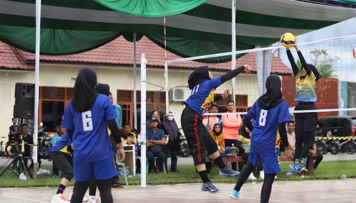 Kontingen USK Raih Juara Umum POMDA