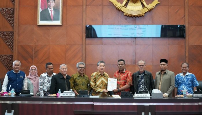Tim USK Serahkan Draft Revisi UU RI No 11/2006, Anggota DPR Aceh Beri Catatan Penting