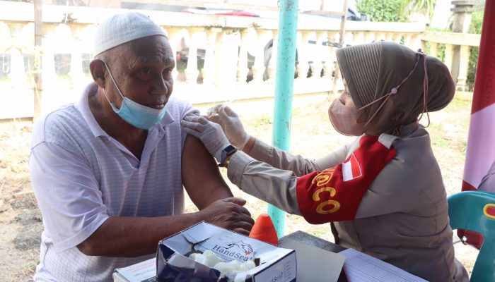 Update Vaksin, Ribuan Orang Divaksin di Aceh