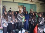Keluarga Besar Purnawirawan Polri Kunjungi Pensiunan Polri Yang Berumur 98 Tahun