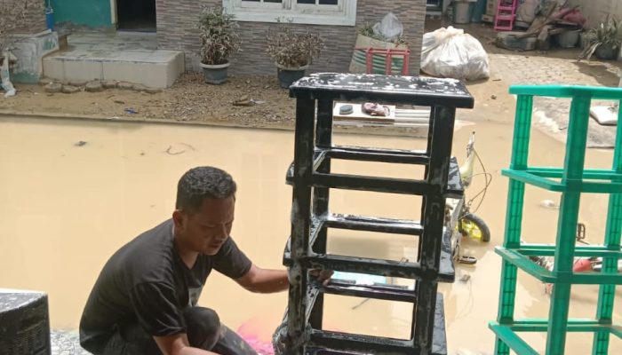 ‘PWI Peduli’ Bantu Wartawan Terdampak Banjir di Tamiang dan Langsa  