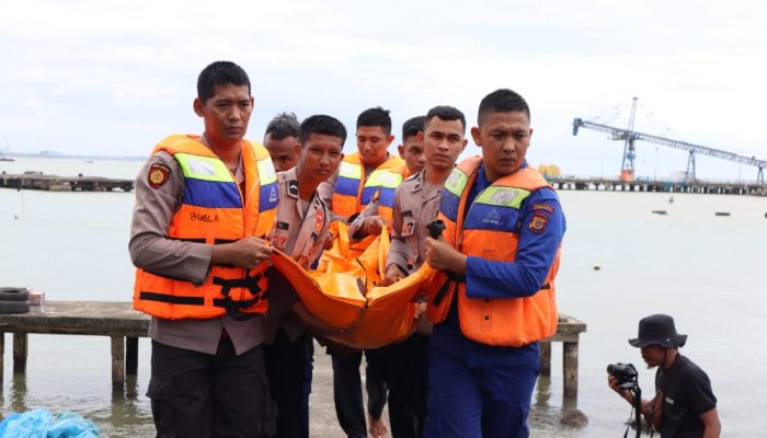 Polres Aceh Barat Gelar Latihan SAR terbatas dan Simulasi Pertolongan Orang Tenggelam