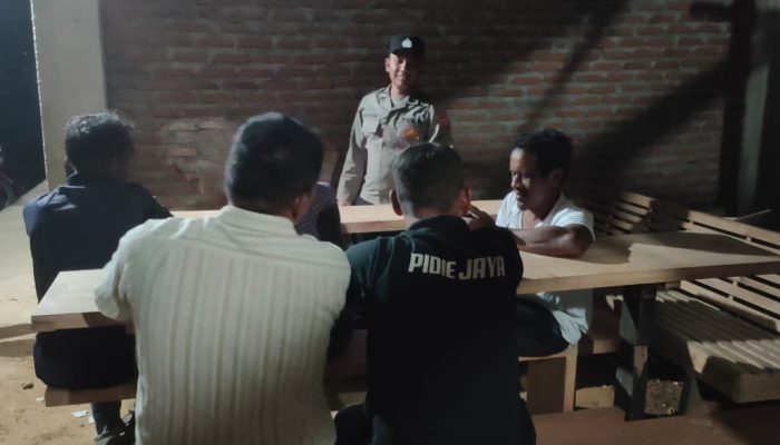 Polisi di Pijay Lakukan Patroli Dialogis di Malam Hari