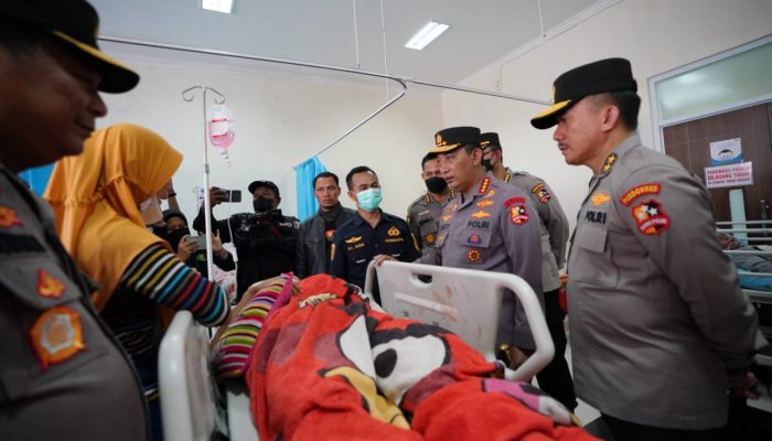 Kapolri Kerahkan Tenaga Medis Tambahan Tangani Korban Gempa Bumi di Cianjur