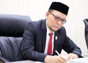 Anggota DPRK Banda Aceh Minta Pemko Terus Wujudkan Kesejahteraan Para Guru