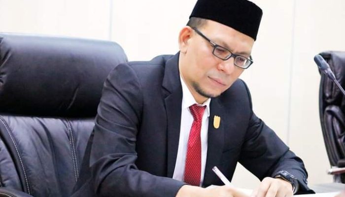 Anggota DPRK Banda Aceh Minta Pemko Terus Wujudkan Kesejahteraan Para Guru