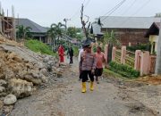 Kapolsek Muara Dua Tinjau Tanah Longsor di Panggoi