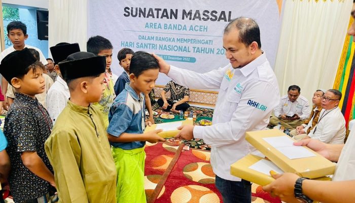 Memperingati Hari Santri, BSI Selenggarakan Sunatan Massal untuk Santri Dayah Kabupaten Pidie