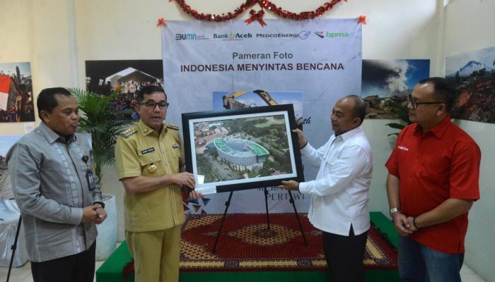 HUT ke 85, LKBN Antara Biro Aceh pamerkan foto bencana Indonesia