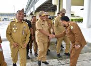 Pj Bupati Aceh Besar Dampingi Pj Gubernur Aceh Sambut Mendagri dan Menkopolhukam di Bandara SIM