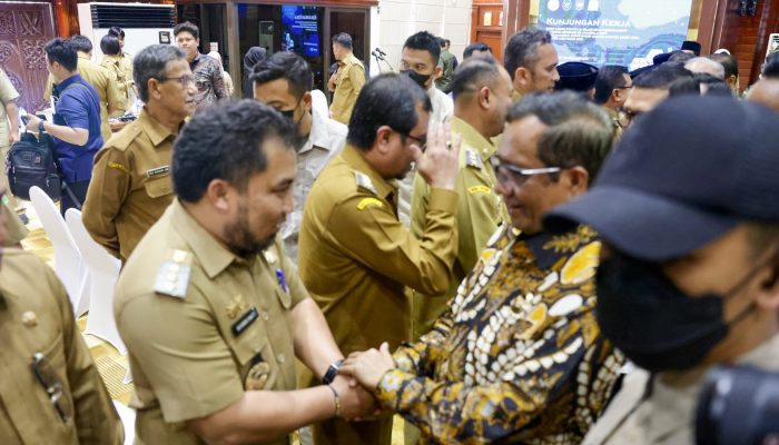 Pj Bupati Aceh Besar Hadiri Rakor Bersama Mendagri dan Menkopolhukam