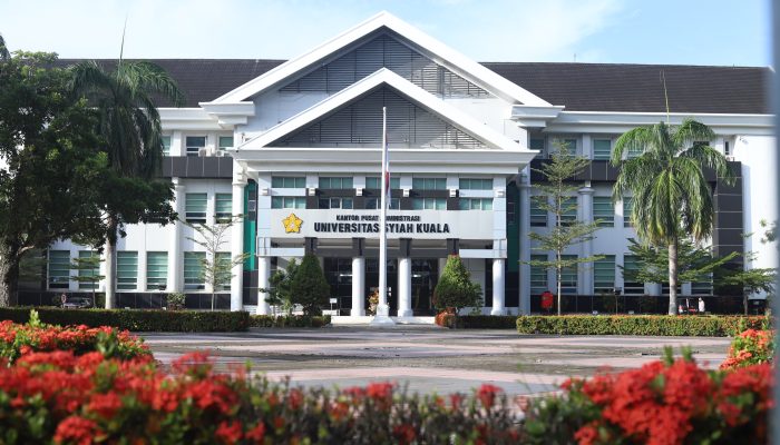 Lima Dosen USK Masuk 100 Peneliti Terbaik di Indonesia