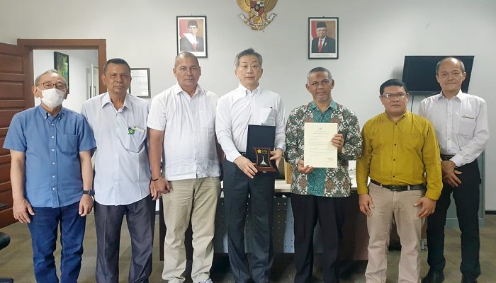 Osaka Gas Apresiasi Pengelolaan Beasiswa di USK