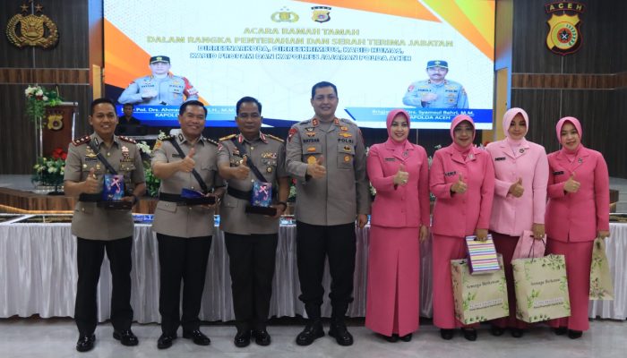 Ramah Tamah Sertijab PJU Polda Aceh Diwarnai Penandatangan Sejumlah Prasasti