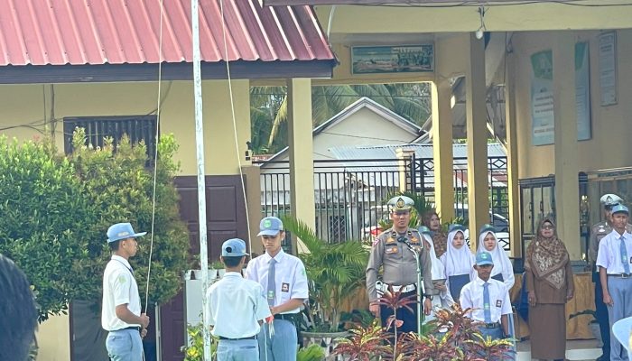 Satlantas Polres Pijay Gelar Sawue Sikula di SMA Negeri I Meureudu