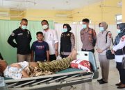 Kapolres Pijay Utus Personelnya Jenguk Orang Tua Rahmat Aulia Yang Dirawat di RSUD Cut Mutia