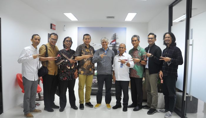 Kadis Kominsa Aceh Bersama Staf Silaturrahmi ke Perum LKBN Antara