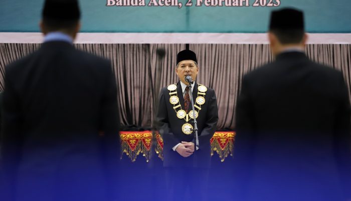 Rektor USK Lantik Delapan Direktur Baru