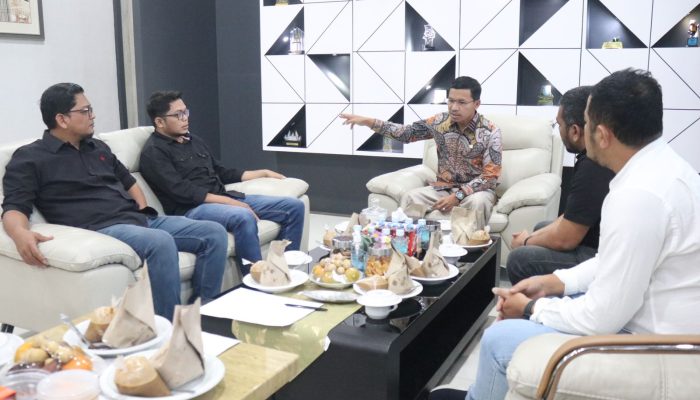 Ketua DPRK Diskusikan Wajah Baru Kota Banda Aceh dengan Ikatan Alumni Arsitek USK 