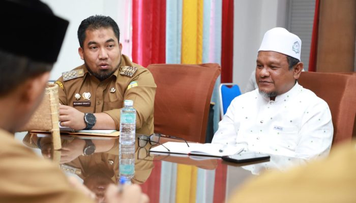 Pj Bupati Dukung Program Sertifikasi Halal untuk Pelaku Usaha Kuliner Aceh Besar