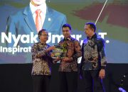 Ketua DPRK Banda Aceh Terima Penghargaan Sosok Inspiratif Peduli Pemuda
