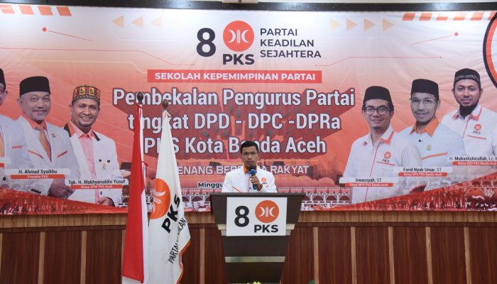 Launching Sekolah Kepemimpinan Partai, Kader PKS Banda Aceh Diminta Tingkatkan Pelayanan kepada Rakyat