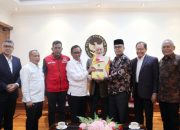 Ketua DPRA Antar Surat Tembusan Anggaran Penguatan Perdamaian Aceh