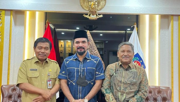 Ketua Komisi 1 Bertemu Sekjend Kemendagri Minta Dukungan Revisi Qanun Jinayat