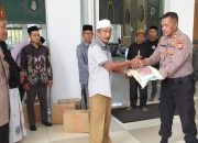Dirpamobvit Salurkan Bantuan Kemanusiaan Untuk Pengurus Masjid Babuttaqwa Polda Aceh