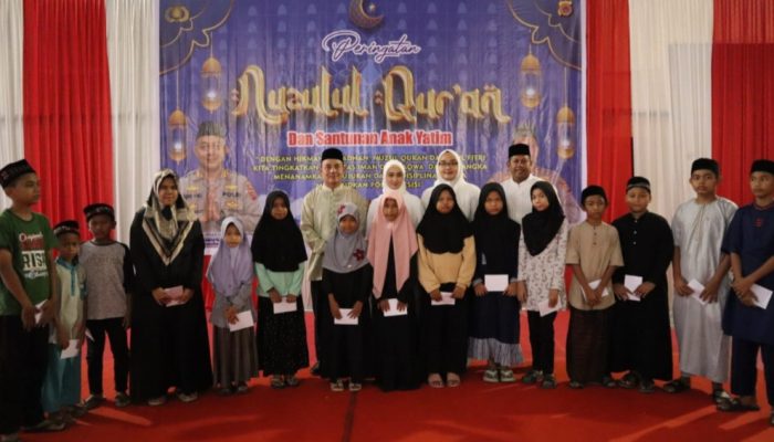 Kapolresta Banda Aceh Bagikan Hadiah Kepada Finalis Festival Anak Sholeh