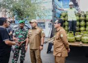Pj Bupati : Operasi Pasar Murah Gas LPG, Permudah Masyarakat di Tengah Harga Eceran Yang Melambung
