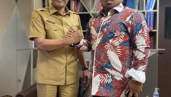 Pj Bupati Aceh Besar Ajukan Bantuan Hibah 2 Unit Ambulance ke Kemendagri