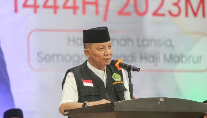 Pj Gubernur Aceh Lepas Keberangkatan Jamaah Calon Haji Embarkasi Aceh Kloter 1