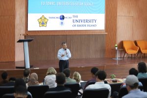 USK Kenalkan Program Kebencanaan ke University of Rhode Island