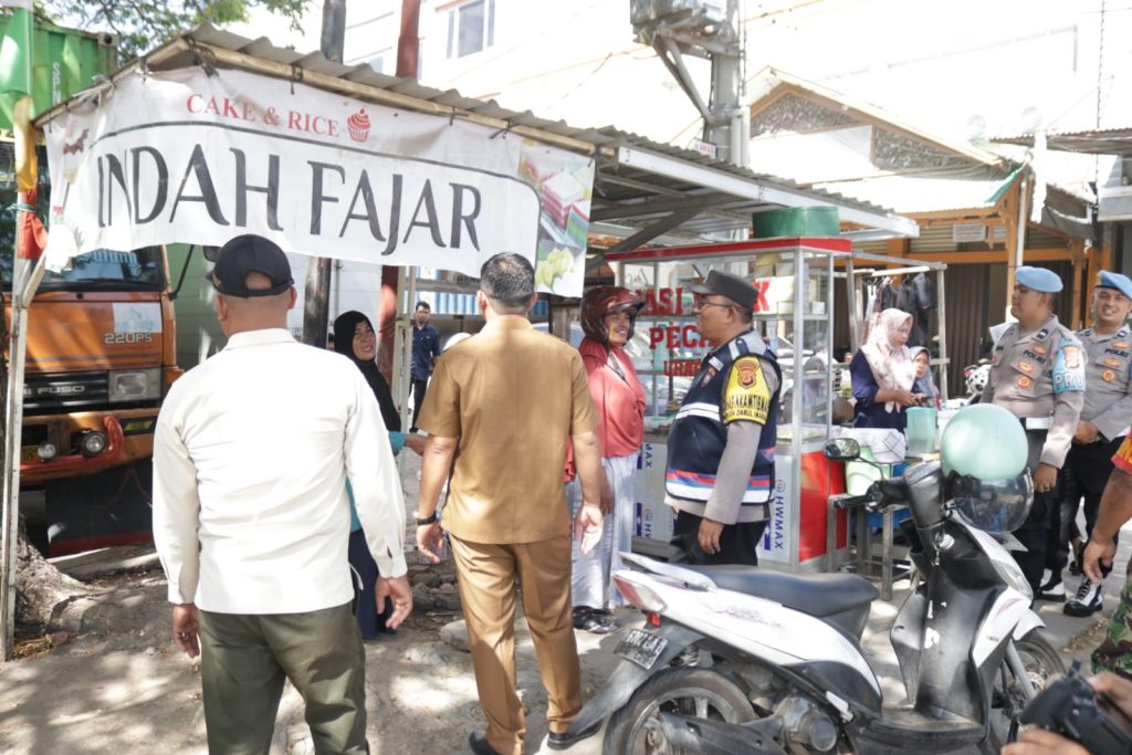 Tim Gabungan Satpol PP Kembali Tertibkan Bangunan Liar di Perbatasan Aceh Besar dan Kota Banda Aceh