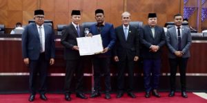 Penjabat Gubernur Sampaikan Pendapat Akhir di Sidang Paripurna DPRA