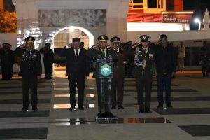 Wakapolda Aceh Hadiri Renungan Suci di TMP Banda Aceh