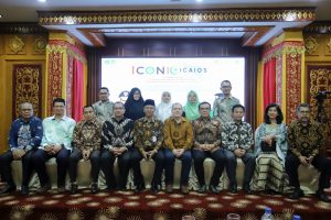 Akademisi Luar Negeri Jadi Pembicara ICONIC IV dan ICAIOS IX