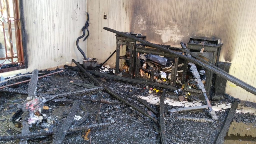 Rumah dan Kandang Sapi di Gla Meunasah Baro Terbakar