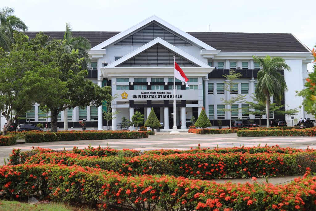 Lima Pakar USK Dikukuhkan Jadi Profesor