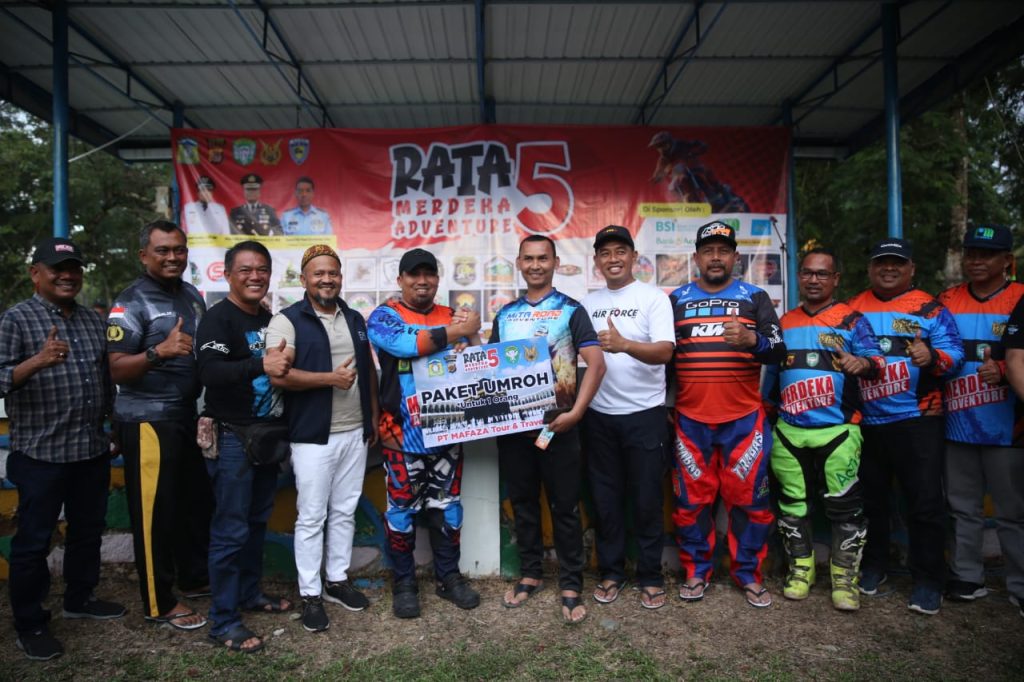 Yulizar Raih Tiket Umrah RATA-5 Merdeka Adventure di Aceh Besar