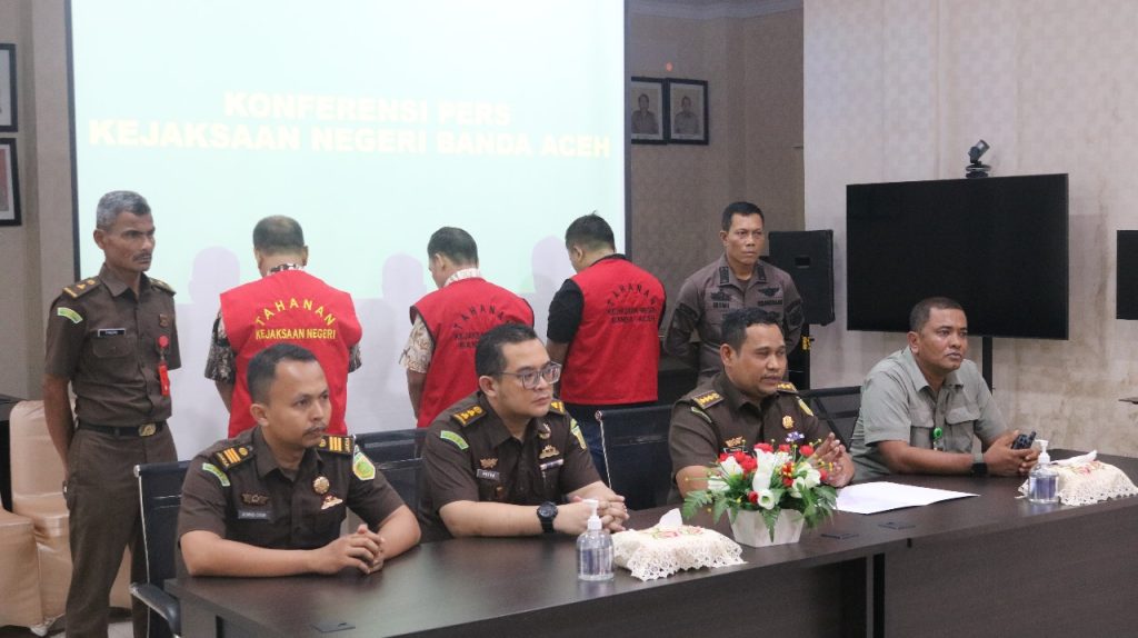 Kejari Banda Aceh Tetapkan Tiga Tersangka Dugaan Korupsi di MAA
