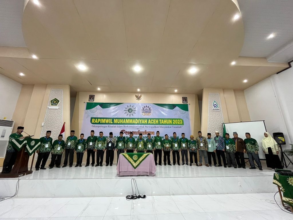 23 PD Muhammadiyah dan PW Nasyiatul Aisyiyah Aceh Dikukuhkan